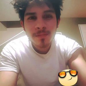 Meet your Posher, Cesar